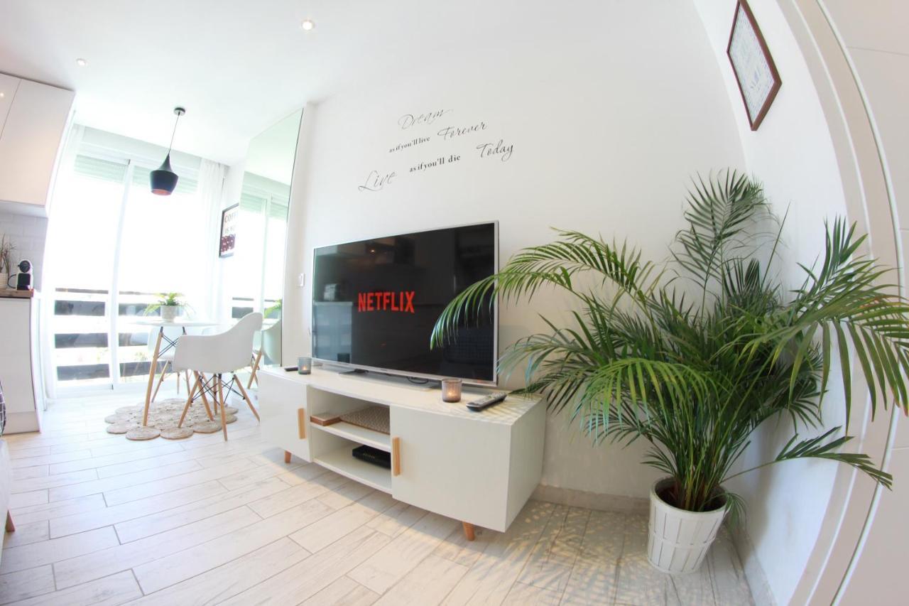 Benalmadena - New Nordic Style & Sunny Studio Exterior photo